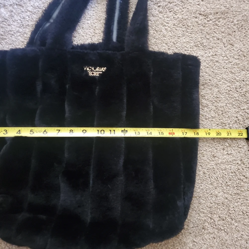 Victoria Secret Hobo Weekender Black‎ Faux Fur Bag Overnight Shoulder Bag